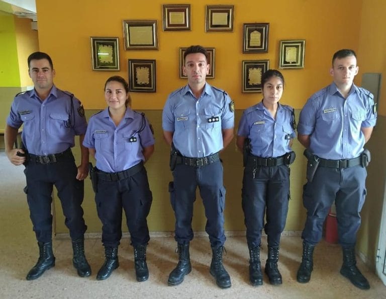 Policías pampeanos evitaron que una joven se suicidara y fueron destacados