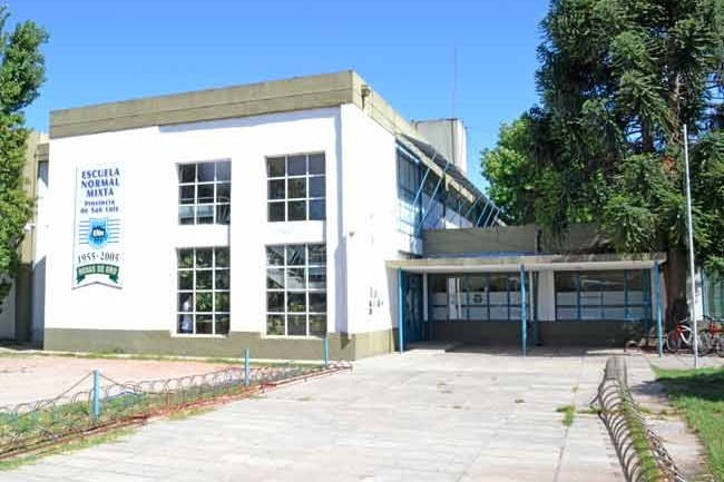 El CENS N° 3 comunica que abrió las inscripciones para finalizar el secundario