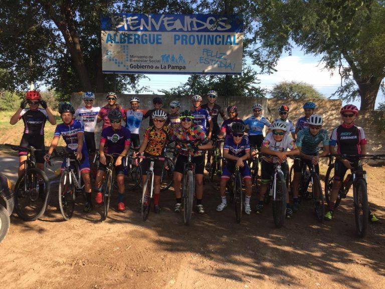 Preselección pampeana de ciclismo se prepara para los juegos Epade y de la Araucanía