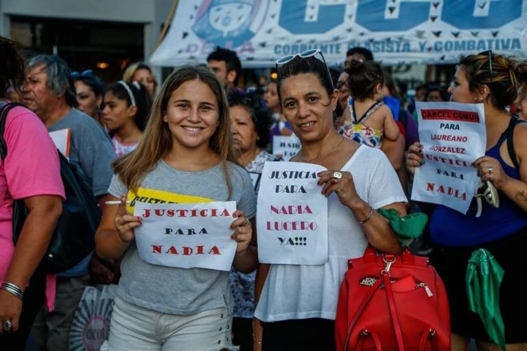 Importante movilización para pedir justicia por Nadia Lucero y Camila Guevara