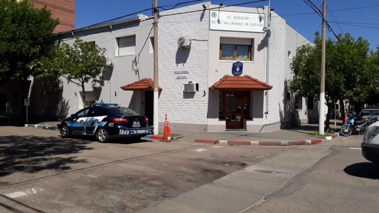 Allanamiento en Santa Rosa: investigan a un suboficial de la Policía Federal por el presunto robo de dinero de secuestros judiciales