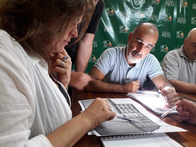 “Es clave el diálogo para poder llegar a acuerdos”, dijo López sobre la reunión con el ejecutivo local