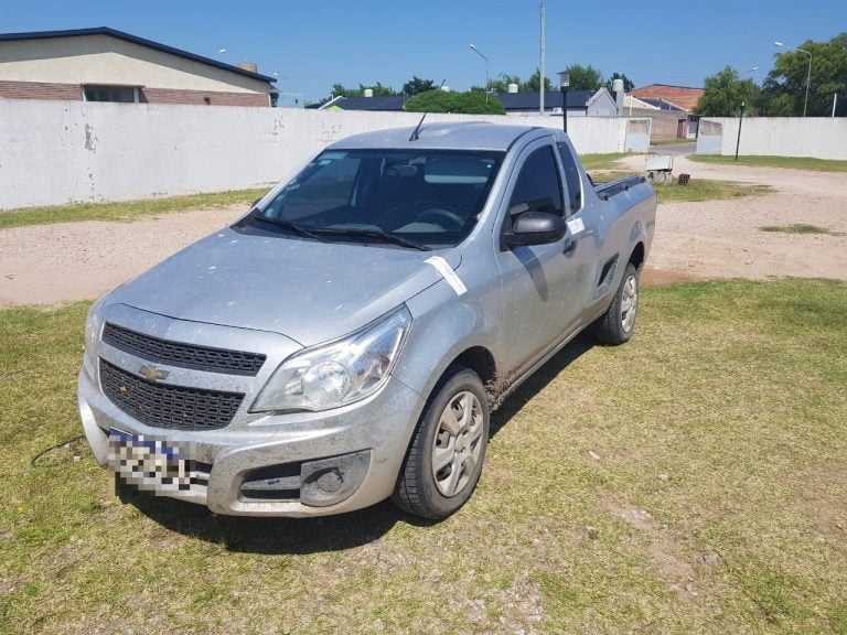 Hallaron una camioneta en pleno centro de General Pico que había sido robada en Río Negro: Un hombre de Rancul fue demorado y el vehículo quedó secuestrado