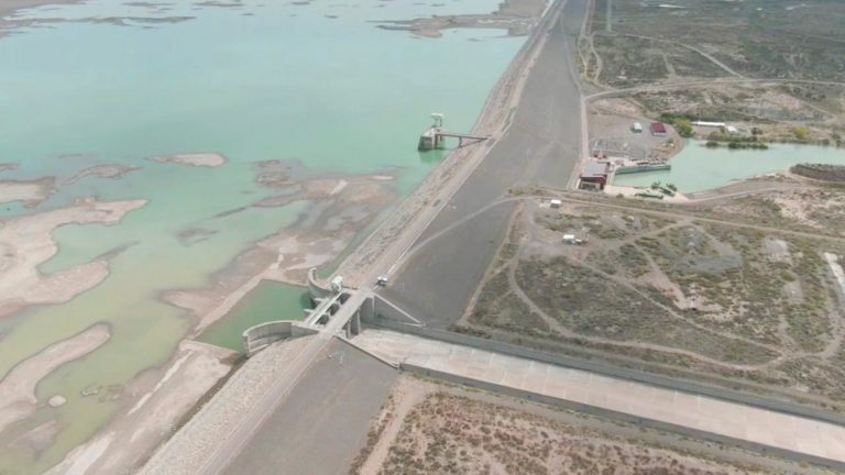 Evento climático sin precedentes: lluvias masivas y nevadas incrementarán el caudal del embalse Casa de Piedra