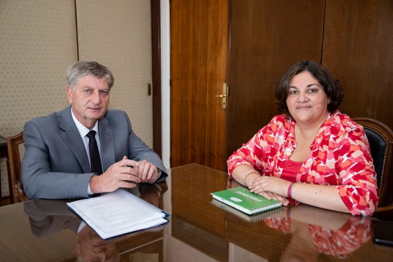 Sergio Ziliotto y Liliana Robledo anunciaron la puesta en marcha de la Ley Micaela en La Pampa