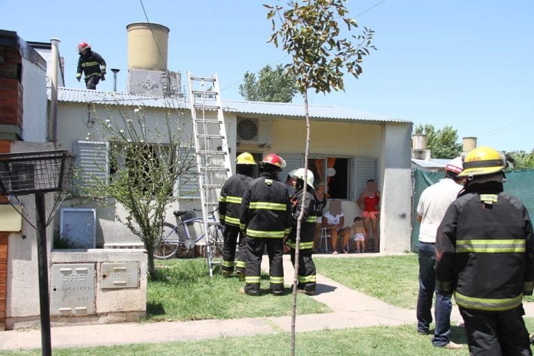 Principio de incendio en vivienda
