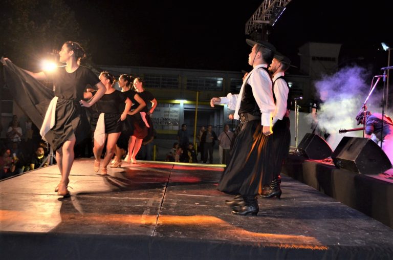 Ayer culminó el ciclo de Rock y Folklore del programa “Verano en Pico”