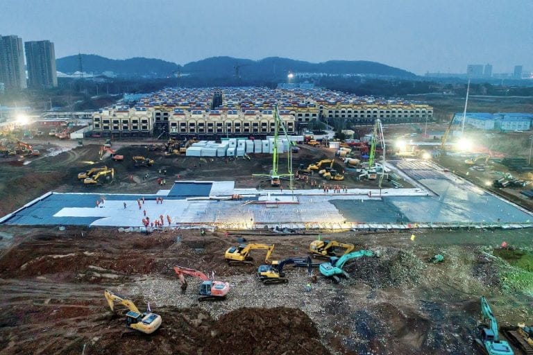 China: finalizó en 10 días la construcción del hospital de Wuhan y comenzará a recibir pacientes con coronavirus