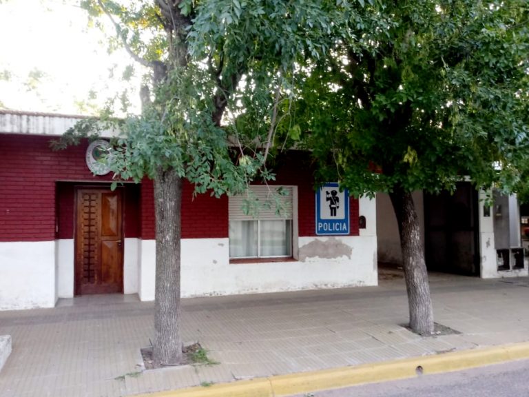 Dos Jóvenes fueron demorados por robar dos bicicletas y causar molestias a los vecinos de la localidad de Miguel Cané