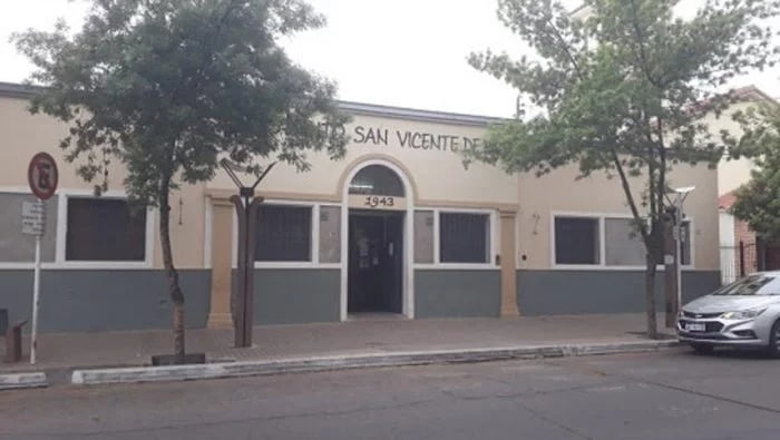 31 alumnos dieron positivo en un control de alcoholemia en Mendoza y sus padres deberán pagar una multa de 25 mil pesos,  los jóvenes festejaban el “Último Primer Día”