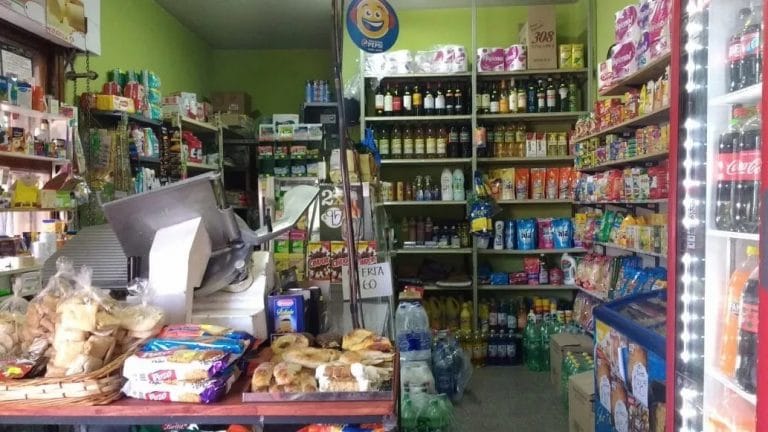 Vecinos se quejan de los aumentos desmedidos en los precios de la mercadería