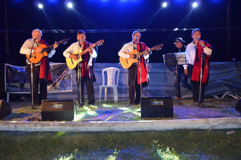 Emotivo homenaje en memoria de Heraldo Hernández a 45 años de su fallecimiento