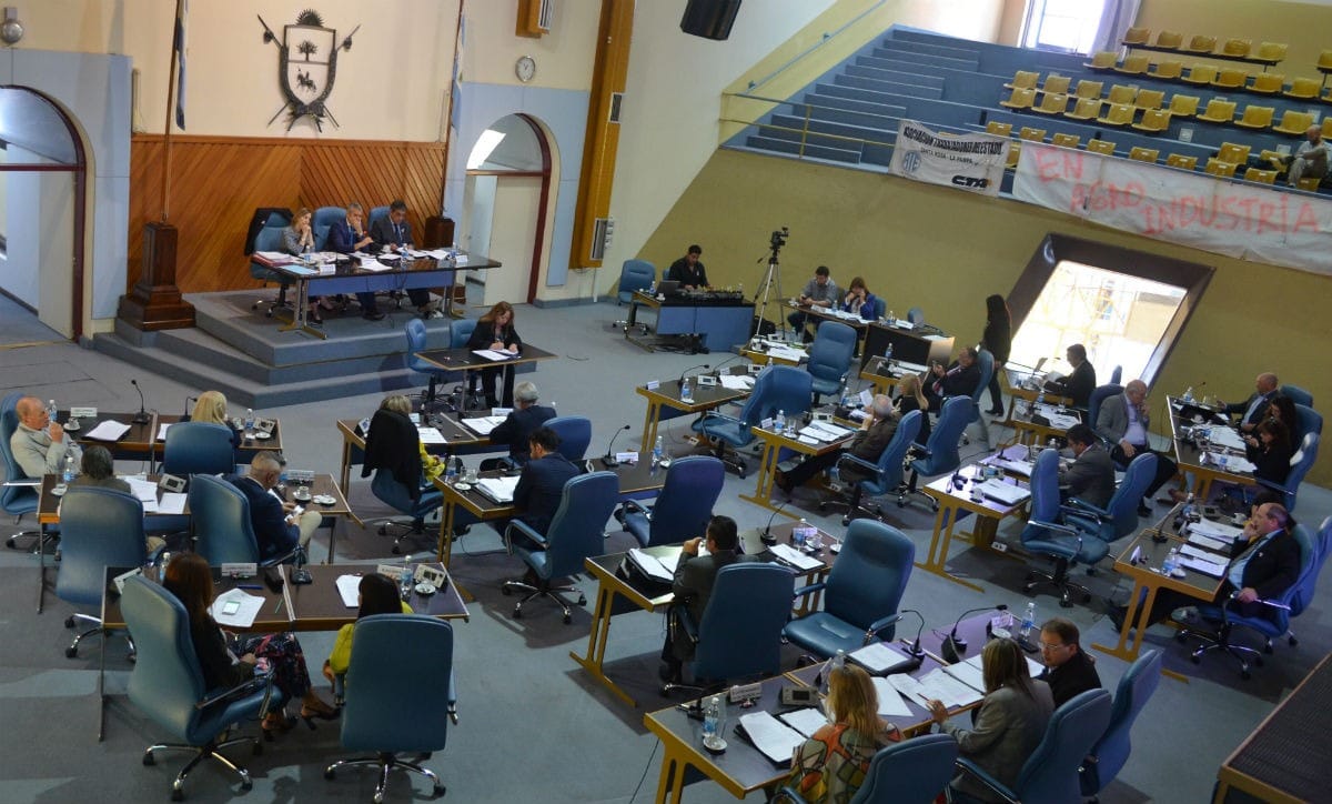 Todos los diputados provinciales aportarán al Fondo Solidario Todos los diputados provinciales aportarán al Fondo Solidario