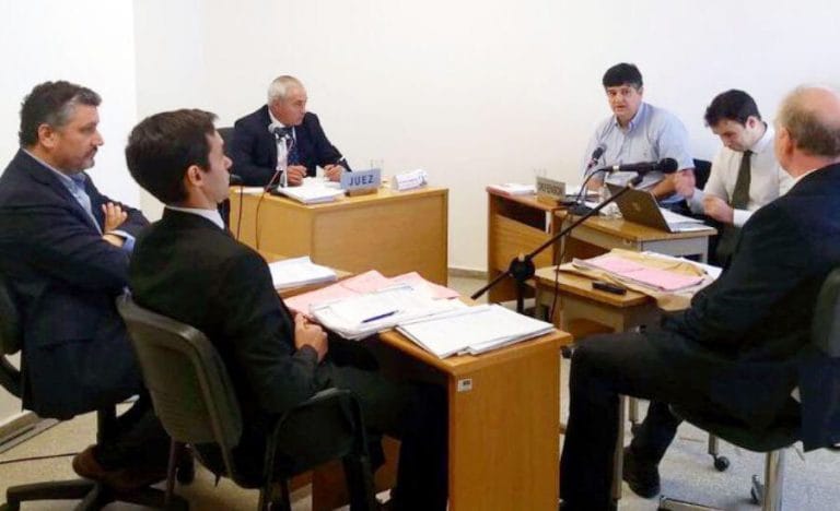 Los docentes que fueron al mundial de Rusia con licencias truchas fueron condenados a 2 años de prisión e inhabilitación perpetua para cargos públicos