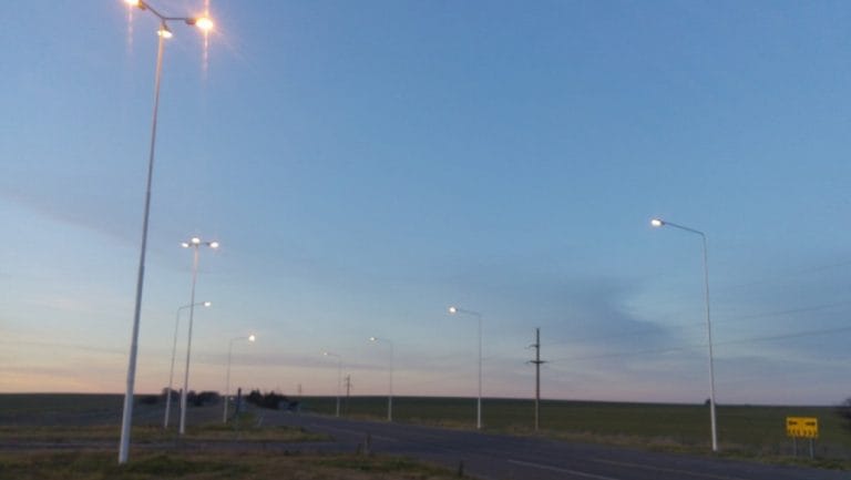 Realizarán obras de iluminación en varias intersecciones y accesos de rutas provinciales