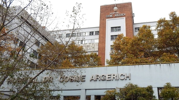 Primera muerte por coronavirus en Argentina: era un hombre que había viajado a Francia y estaba internado en el Argerich