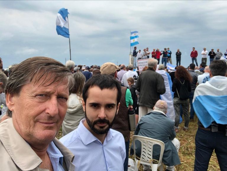 “El campo es el motor de toda la Argentina y es importante que se gobierne acompañando, no atacando con medidas extremas que los desfavorezcan” expresó Maquieyra