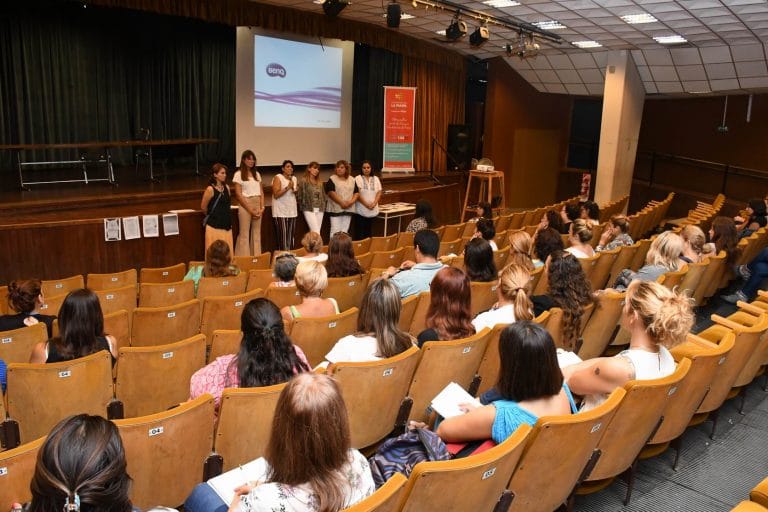 Se realizó una importante capacitación en género para acompañantes terapéuticos en La Pampa