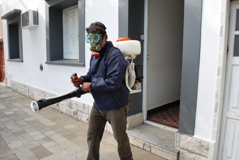 Desde el municipio de General Pico descartan fumigar por los mosquitos en medio de la cuarentena