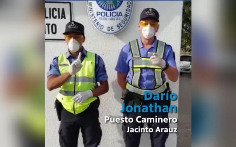 El gran mensaje de la Policía de La Pampa en lengua de señas: “Nosotros no podemos, vos quedate en casa”