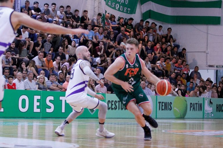 Básquet Federal : Ferro – Pico, el clásico sin público