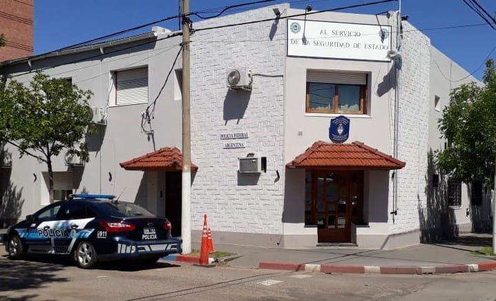 Operativo antidrogas en Santa Rosa: La Policía Federal allanó una casa y detuvo a una persona