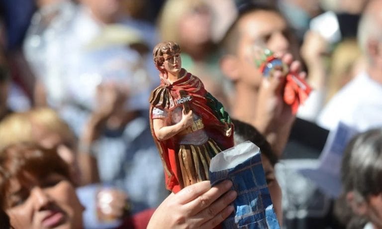 San Expedito, se celebra en un 19 de abril diferente: la oración para el santo de las causas justas y urgentes