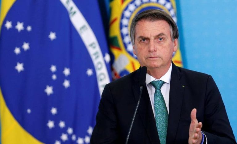 “¿Y a mí, qué? No hago milagros”, dijo Bolsonaro luego de que Brasil superara a China en muertes por coronavirus