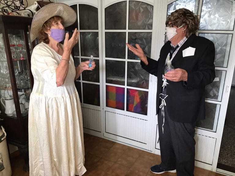 Con mucha alegría conocida pareja de General Pico organizó un festejo muy original por su 56º aniversario de casados