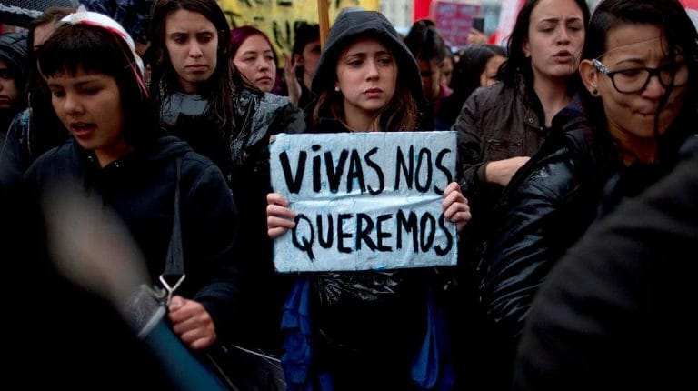 Cifras que duelen: durante los primeros 23 días de aislamiento hubo 18 femicidios en todo el país