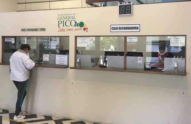 La oficina de Rentas abrirá esta semana de 8 a 13 horas según la terminación del DNI