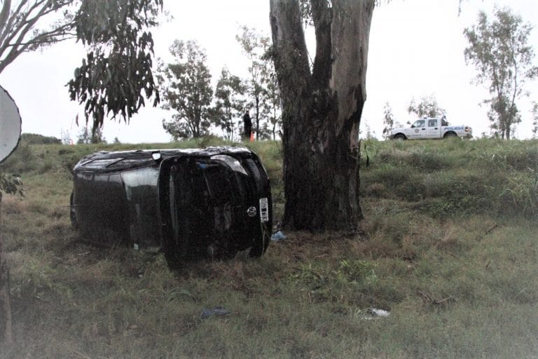 Dos hermanos protagonizaron un vuelco camino a Trebolares: Uno fue hospitalizado, mientras que el otro se fue del lugar