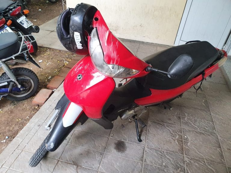 Violó la cuarentena, se cayó en su moto y dio positivo en el control de alcoholemia