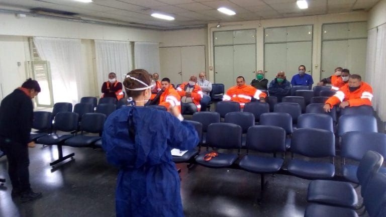 Capacitan a choferes de ambulancias en Bioseguridad y utilización de Equipos de Protección Personal