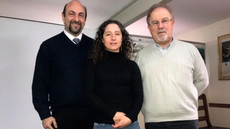 Coronavirus: científicos cordobeses probaron con éxito un tratamiento a base de ibuprofeno modificado