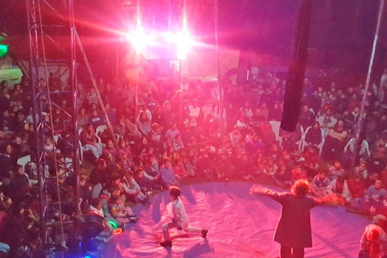 Familia que administra un circo continúa varada en General Pico y empeoró su situación con la Fase 1: “Les pido por favor a todos que no se olviden de nosotros”