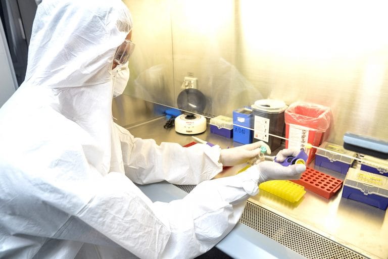 Hoy hubo 21 muertes y 1208 nuevos casos de Coronavirus en Argentina