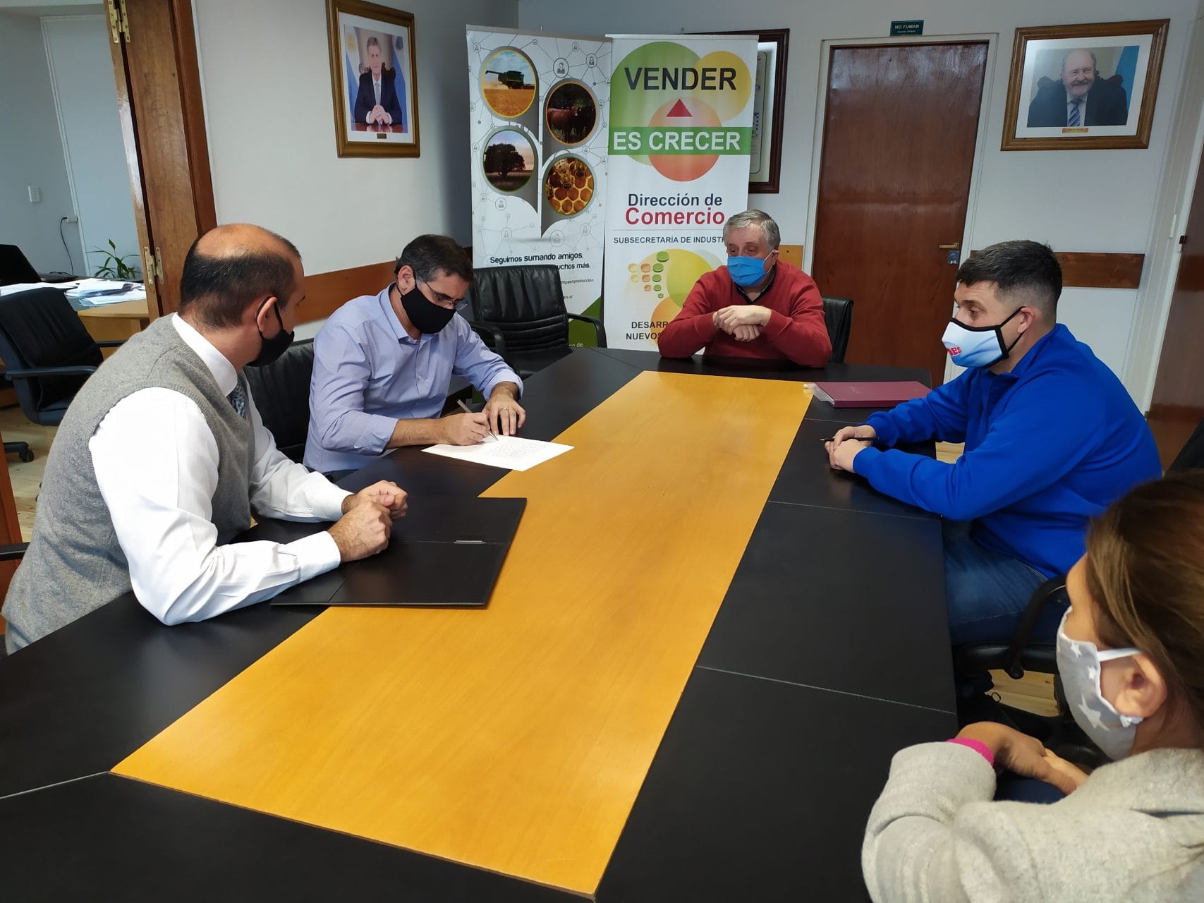 Empresa pampeana fabricará envases pet en el Parque Industrial de Santa Rosa