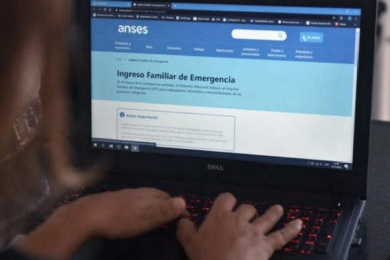 Mas de 1700 piquenses comienzan a cobrar mañana el Ingreso Familiar de Emergencia a través de Correo Argentino. Mirá el calendario de pago