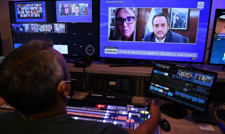 A través de videoconferencia la senadora Norma Durango habló con Juan Cabandié por Portezuelo del Viento