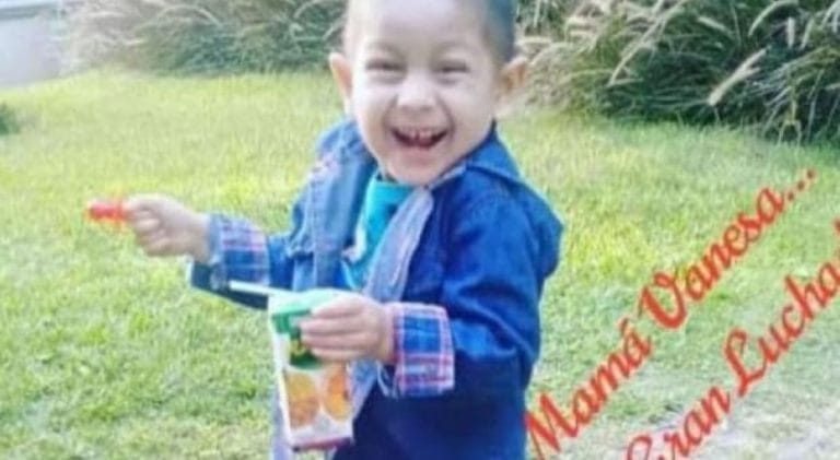 SANTA FE: Luca tiene 4 años, venció un cáncer tras luchar más de un año en el Garrahan y fue recibido como un héroe en su pueblo