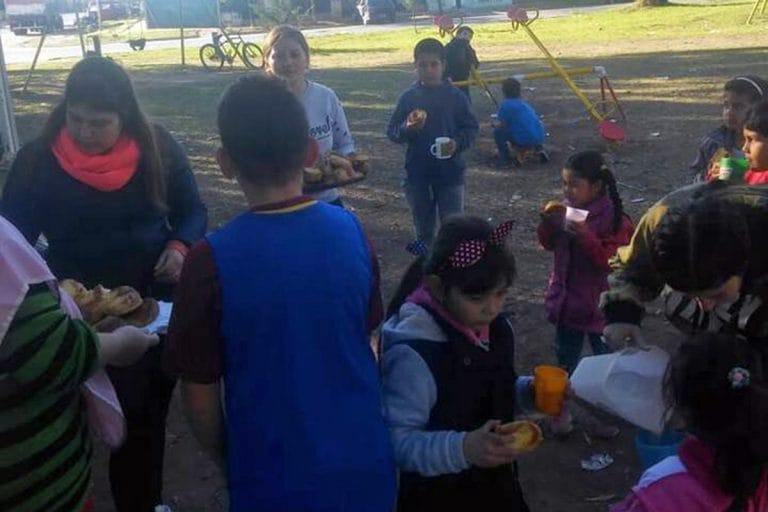 El merendero “Pequeños Guerreros” de barrio Federal asiste a 65 niños y necesita de la colaboración de todos