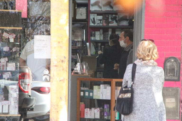 OFICIAL: Ziliotto firmó el decreto por el fin de la cuarentena en La Pampa y ahora rige el distanciamiento social obligatorio