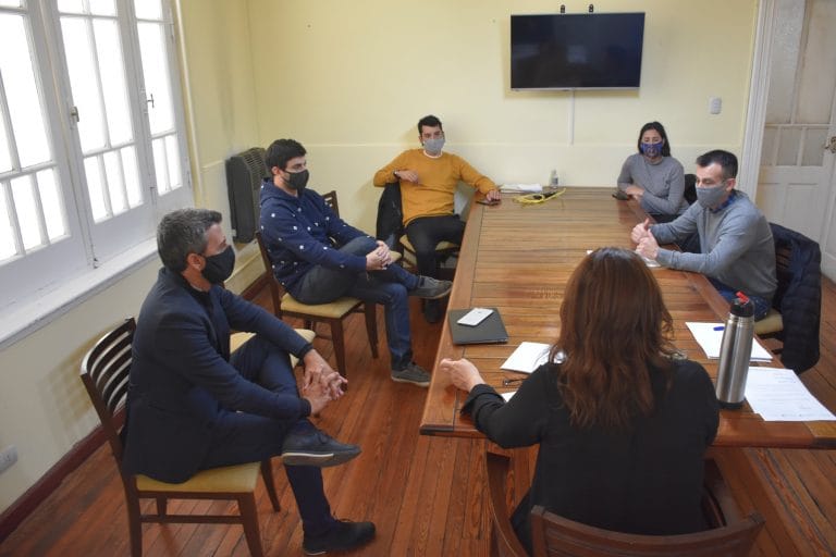 Empresarios gastronómicos piden la reapertura de locales y subsidios: “600 familias se ven afectadas por este cierre”