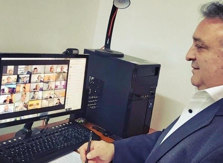 Lovera presentó dos proyectos de ley para regular el trabajo mediante medios digitales