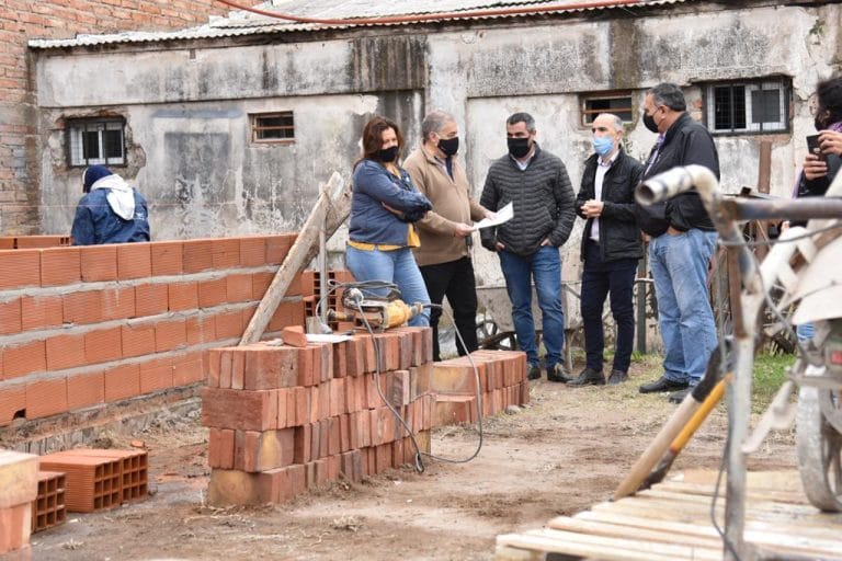 Presupuesto Participativo: Comienzan a ejecutar obras en los barrios Carlos Berg, El Molino y acceso de Villa Borgna
