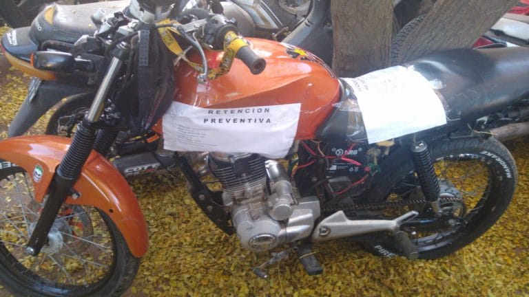 El joven motociclista accidentado anoche fue intervenido quirúrgicamente y está internado en Terapia Intensiva