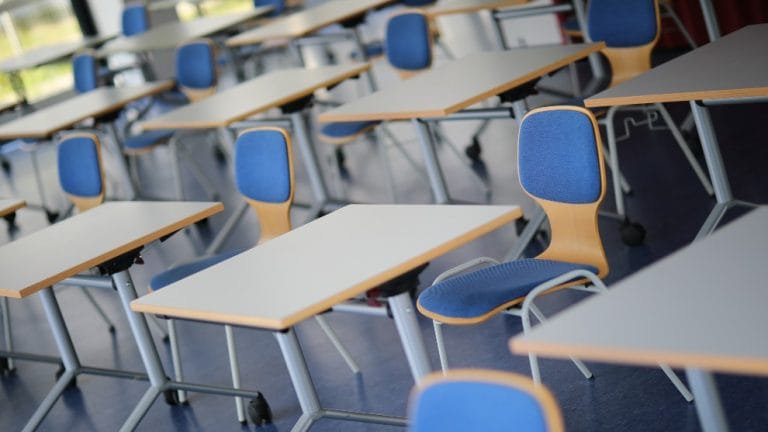 La vuelta a clases será escalonada y con prioridades