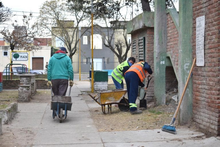 Realizaron una jornada intensiva de limpieza en Barrio Malvinas