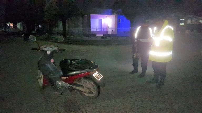 Accidente leve entre motos en calle 11 y 112: No hubo lesionados